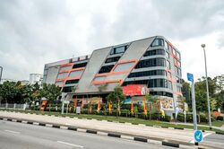 Upper Changi Road North (D17), Shop House #486730731